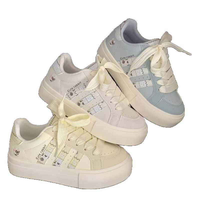Redonda cabeza de mujer suela de nicho de diseño de mujer 2026 primavera nuevos estudiantes lindos zapatos transpirables de estudiantes pequeños blancos
