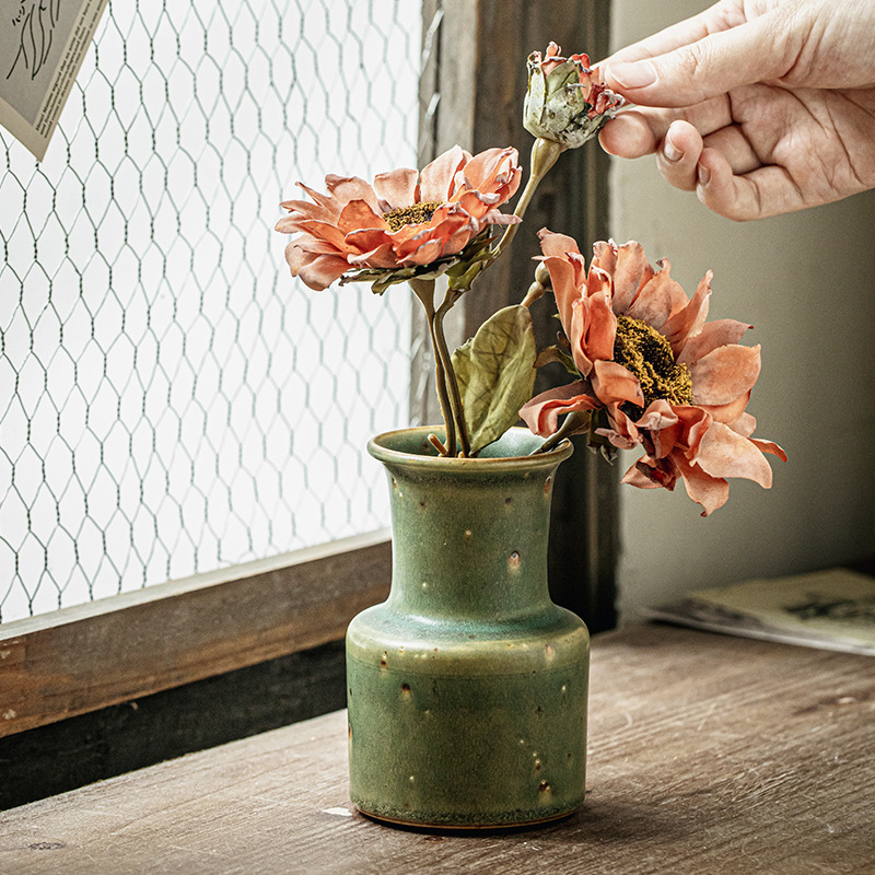 Hacer vieja sensación de manchas de cerámica dura japonesa jarrón verde sala de té decorador de flores de alojamiento residencial exportación transfronteriza decoración de estilo retro