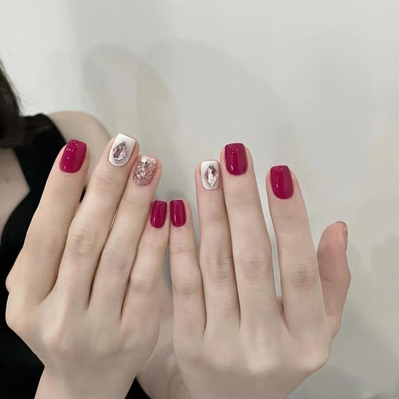 Yi danza de uñas de desgaste largo pegatinas diamante parche de uñas terminado uñas falsas en línea celebridad mismo estilo parche desmontable