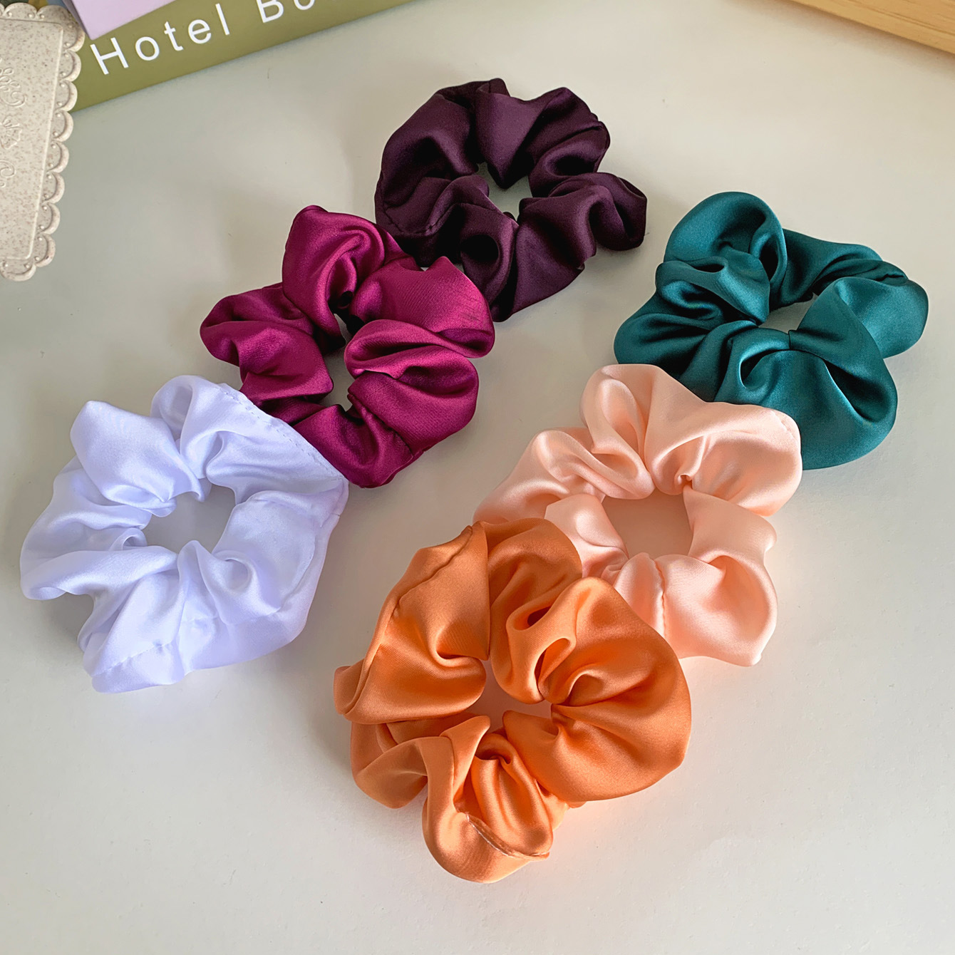 Fashion Solid Color Hair Ringsimple Elastic Band Hair Rope Hair Accessories display picture 1