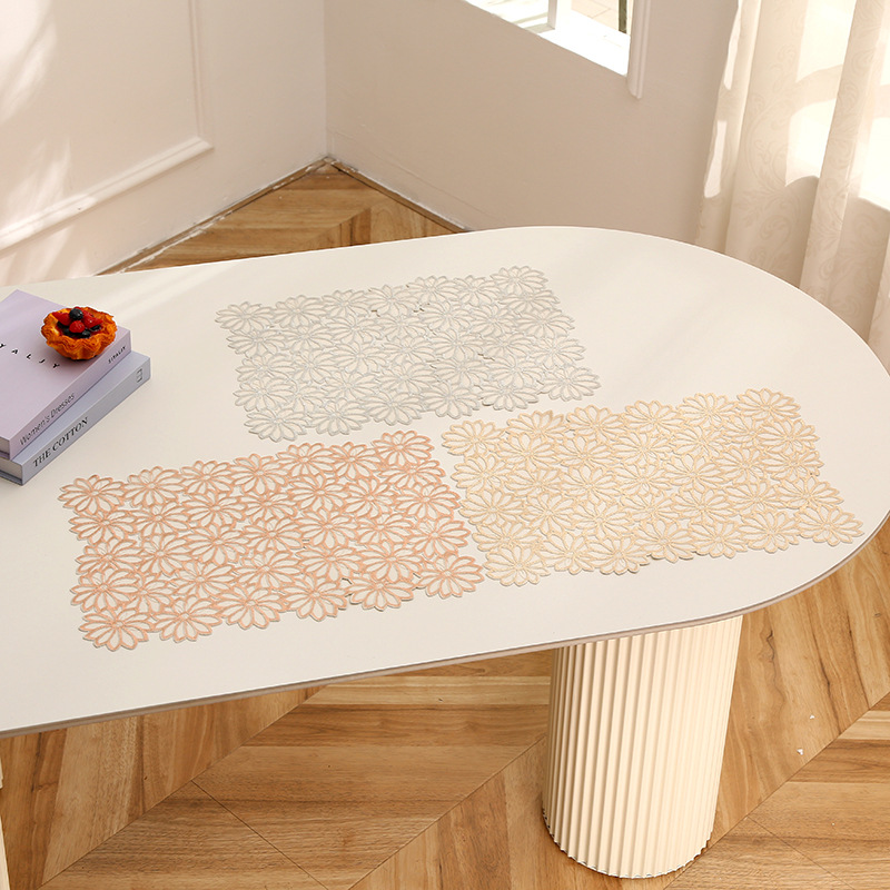 Creativo tapete de PVC de flores huecas transfronterizo nuevo estilo combinación de flores tapete de mesa de aislamiento térmico decoración de alta gama del hotel