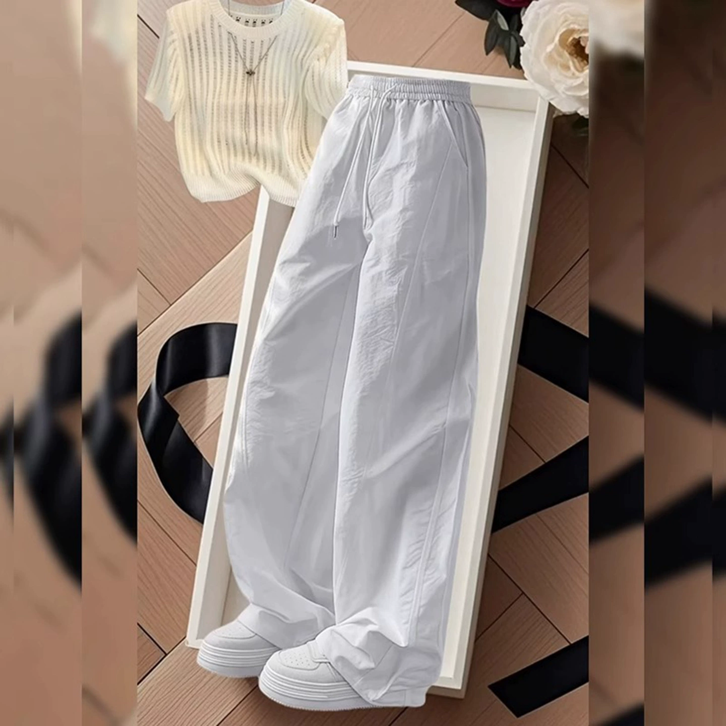 Белые непрозрачные быстросохнущие брюки для женщин 2025 лето тонкие плюс размер миниатюрные плиссированные спортивные карго широкие брюки