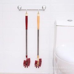 便器は長い柄を磨いて死角のトイレに行きます。