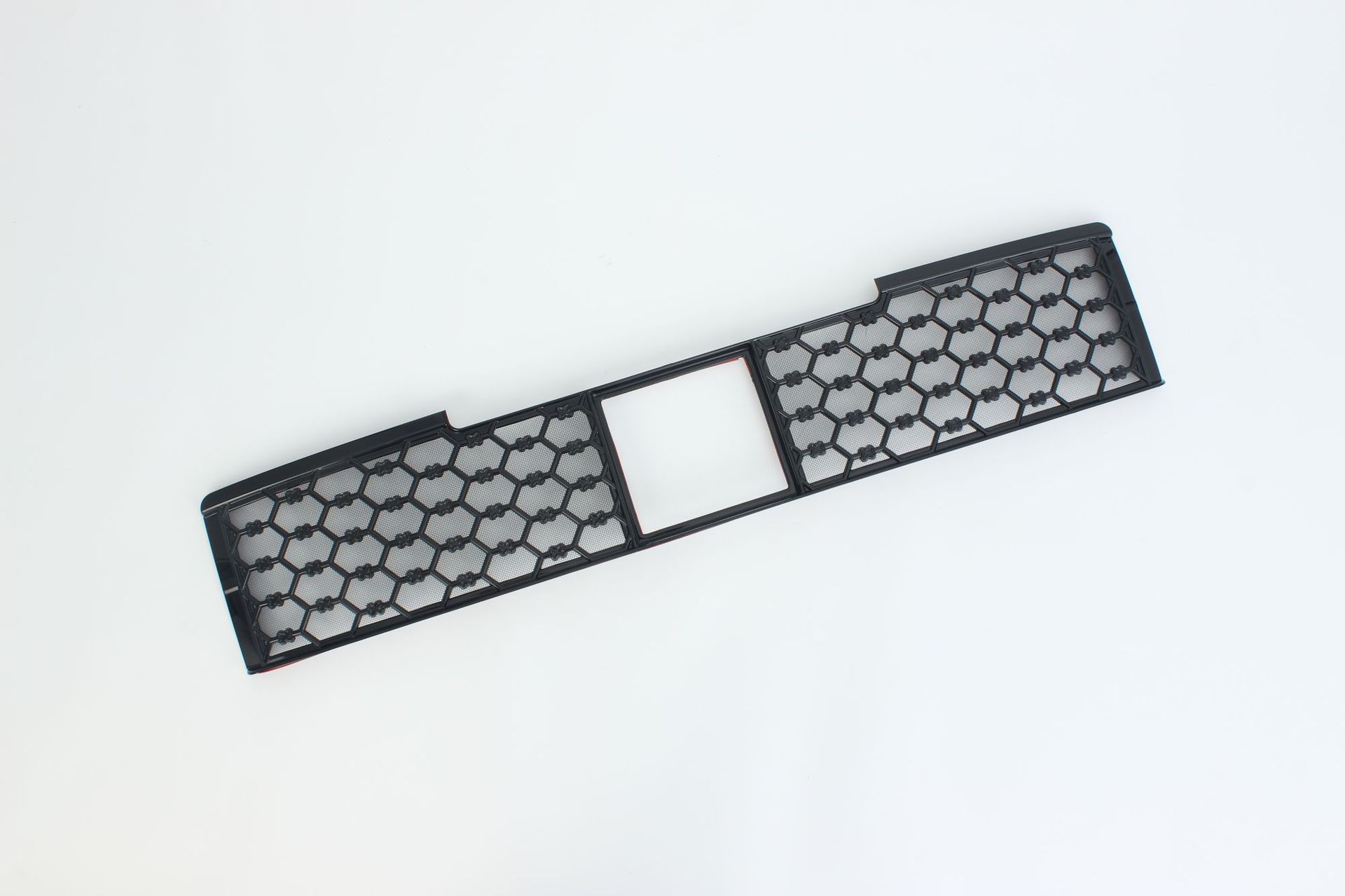 Suitable for 27 models of MG 07: insect-proof net, mosquito-proof net, radiator guard, and net to prevent willow fluff from entering, all without removing the front grille
