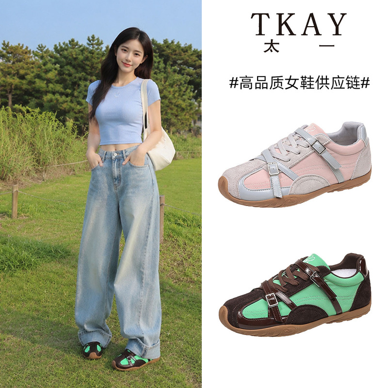 Sweet and cool style color-blocked lace-up women's shoes, buckle color-blocking casual ballet flats, lightweight trendy high-appearance German training shoes Sweet and cool style color-blocked lace-up women's shoes, buckle color-blocking casual ballet flats, lightweight trendy high-appearance German training shoes