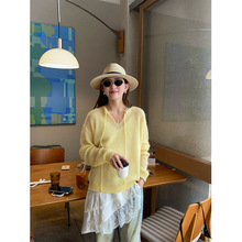 万为 松弛感羊毛毛衣女2026春季新款镂空深V领细飘带针织上衣5290