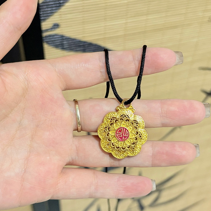 Luo Sheng nuevo estilo chino exquisito esmalte color hueco colgante de oro para regalos