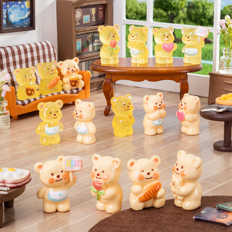 Creative Butter Bear Resin Accessories DIY Handmade Material Bag Mobile Phone Case Small Ornaments Home Living Room Decorations