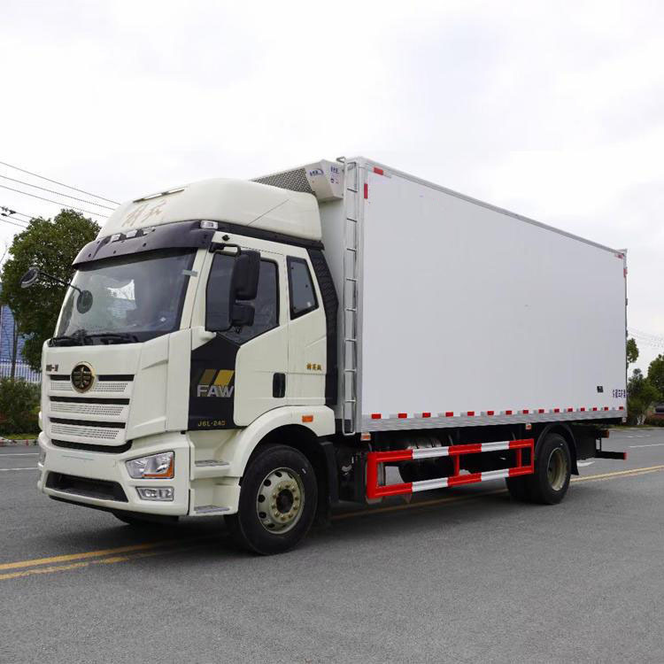 出口解放J6L冷藏车2.8米冷藏车新鲜蔬果冷藏车多少钱