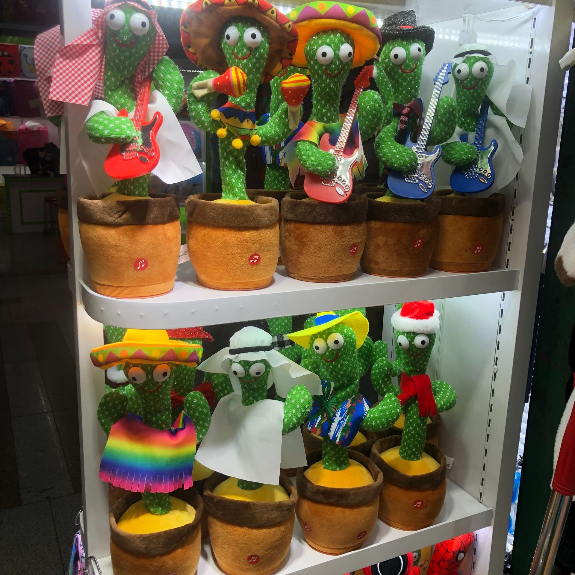 Cactus de baile transfronterizo encantador, flores de charla, ruido de ruido, juguetes de peluche eléctricos para aprender a hablar, cantar y bailar.