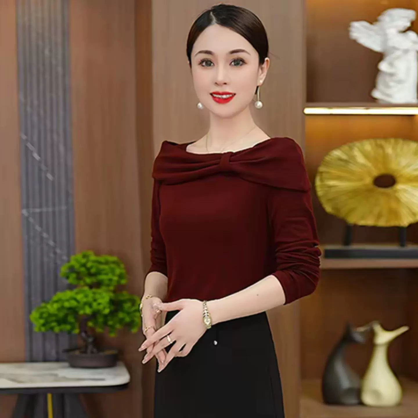 气质蝴蝶结方领T恤女士早秋新款时尚长袖减龄打底小衫巨好看上衣