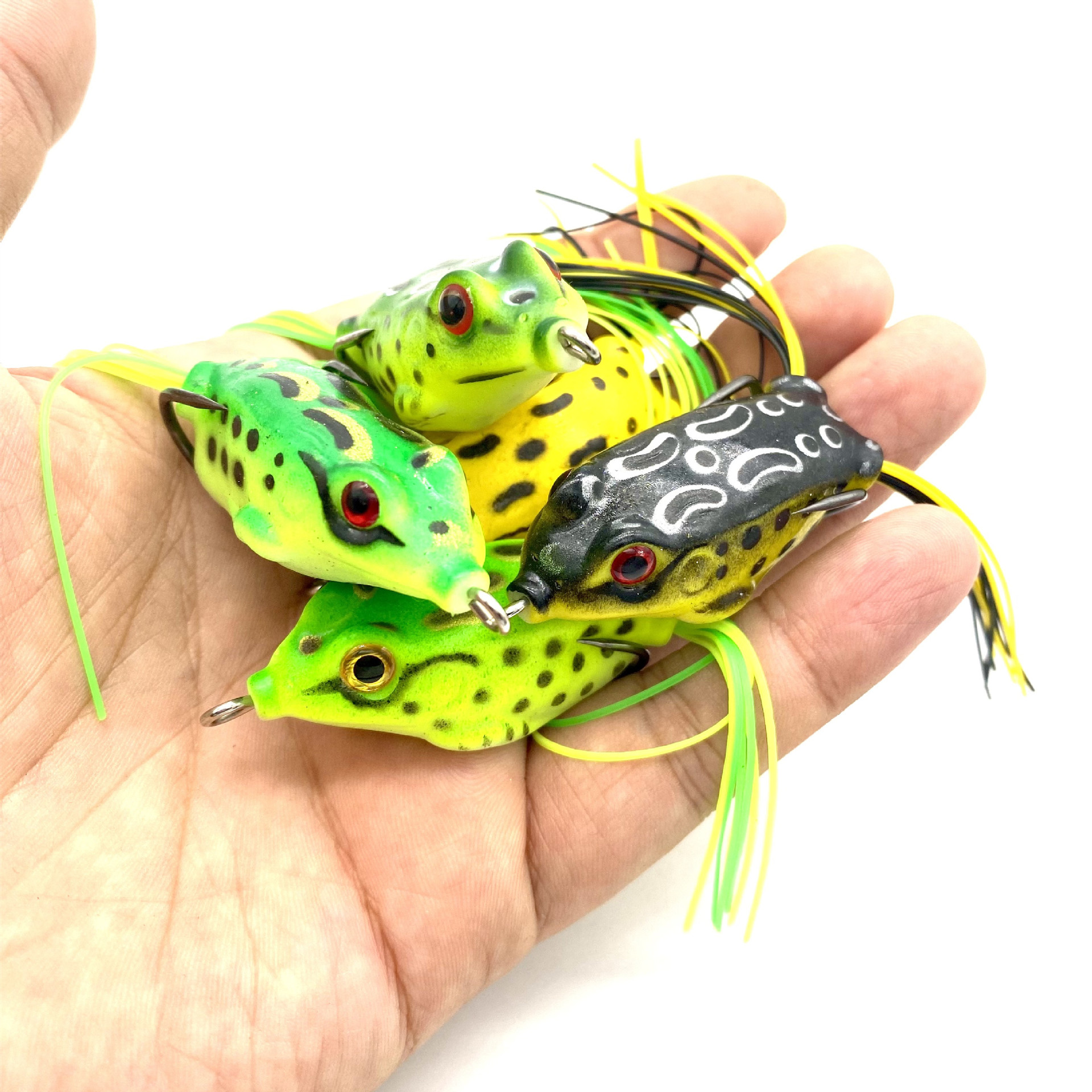 Thunder蛙 fábrica al por mayor 5g / 8g / 13g estilo clásico biónico rana flotante negro pescado luya cebo doble gancho con púas