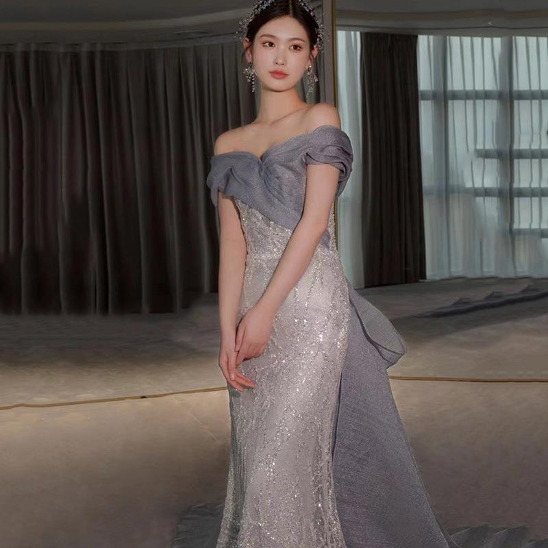 Vestido de banquete azul claro trabajo pesado con cuentas Vestido de cola de pez de lujo súper ligero de hadas vestido de tostada Reunión Anual vestido de pasarela fuera del hombro image 3