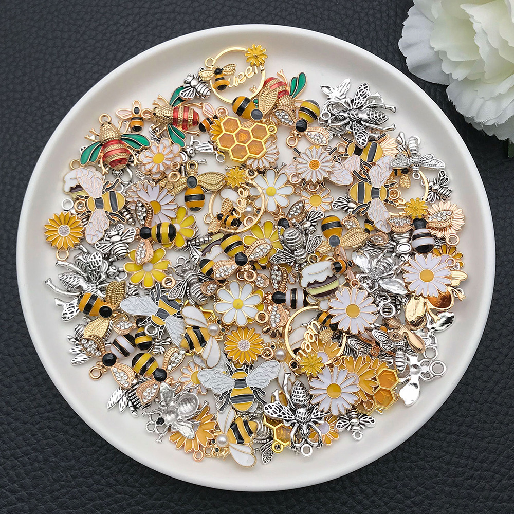 混120个小蜜蜂DIY饰品配件昆虫动物合金滴油发饰耳饰吊坠手工跨境详情10