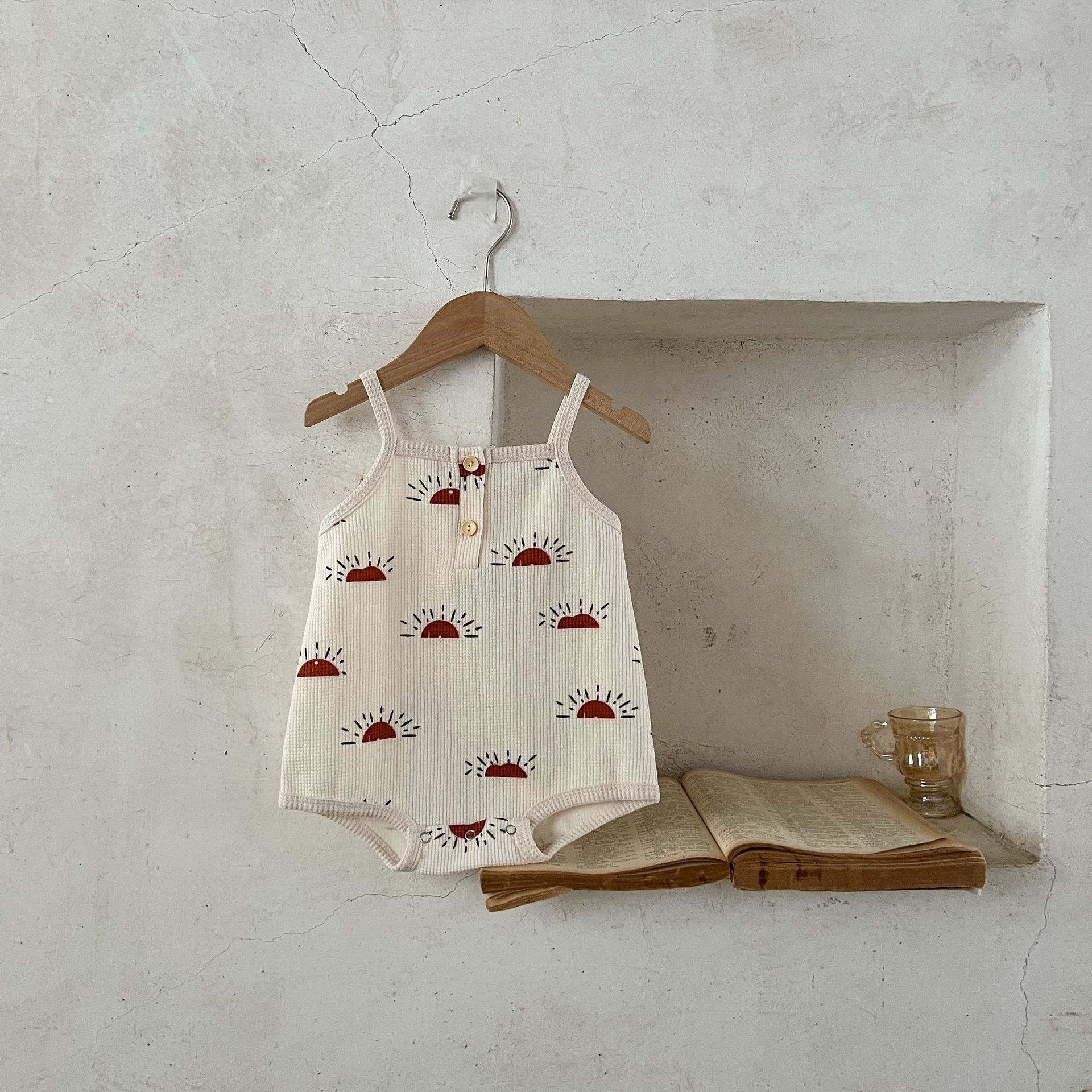 Estilo coreano verano niños y niñas bebé algodón dibujos animados impreso Correa mameluco ins recién nacido versátil suelta mameluco