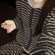 日系慵懒风少女条纹半边绒睡衣女冬季新款宽松加厚保暖家居服套装