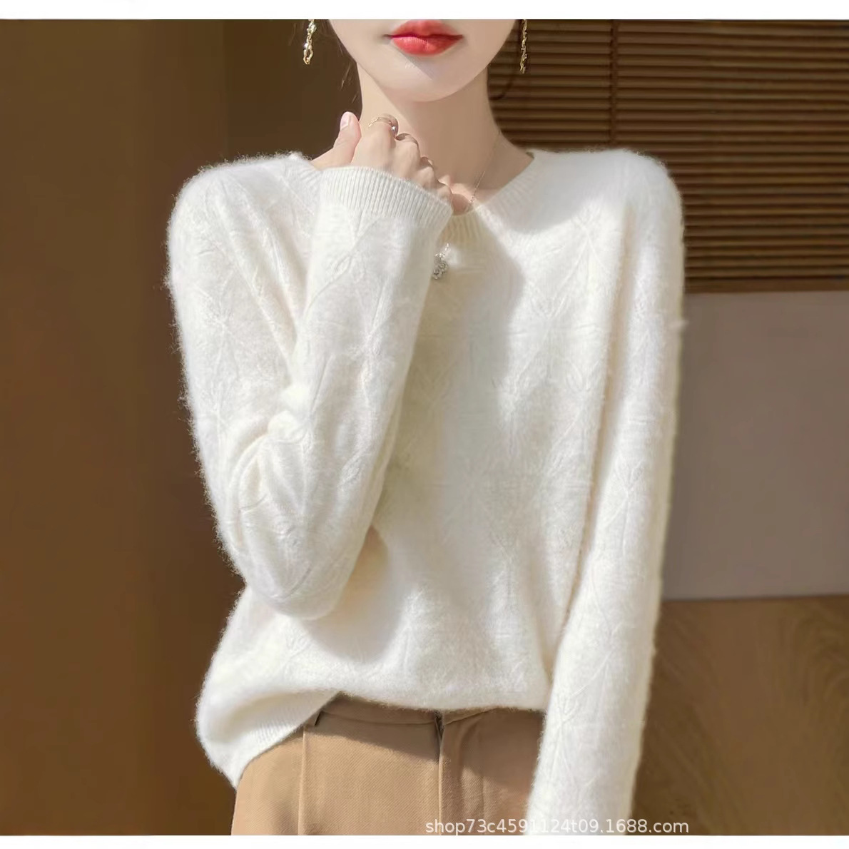 가을과 겨울 새로운 원활한 원피스 100 순수 양모 스웨터 여성용 크루 넥 게으른 스타일 스웨터 여성용 스웨터 루즈 탑