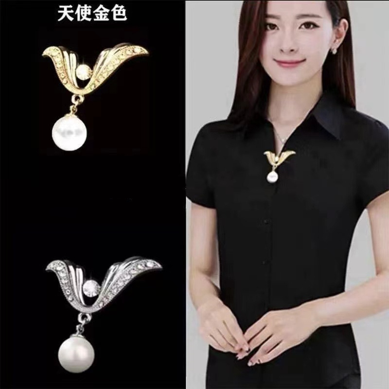 Pearl bow neckline anti-light brooch women's all-match coat sweater corsage buckle pin fixed clothes Pearl bow neckline anti-light brooch women's all-match coat sweater corsage buckle pin fixed clothes