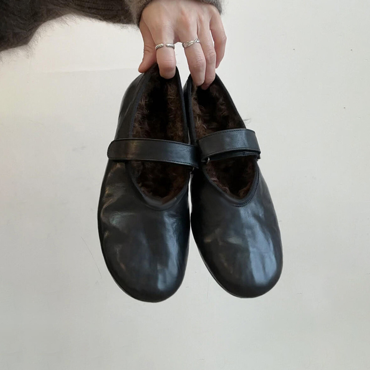 Soft Leather Version~Korean Style Versatile Flat Comfortable Plush Mary Jane Shoes For Women With Velcro Strap, Shallow_voghion.com