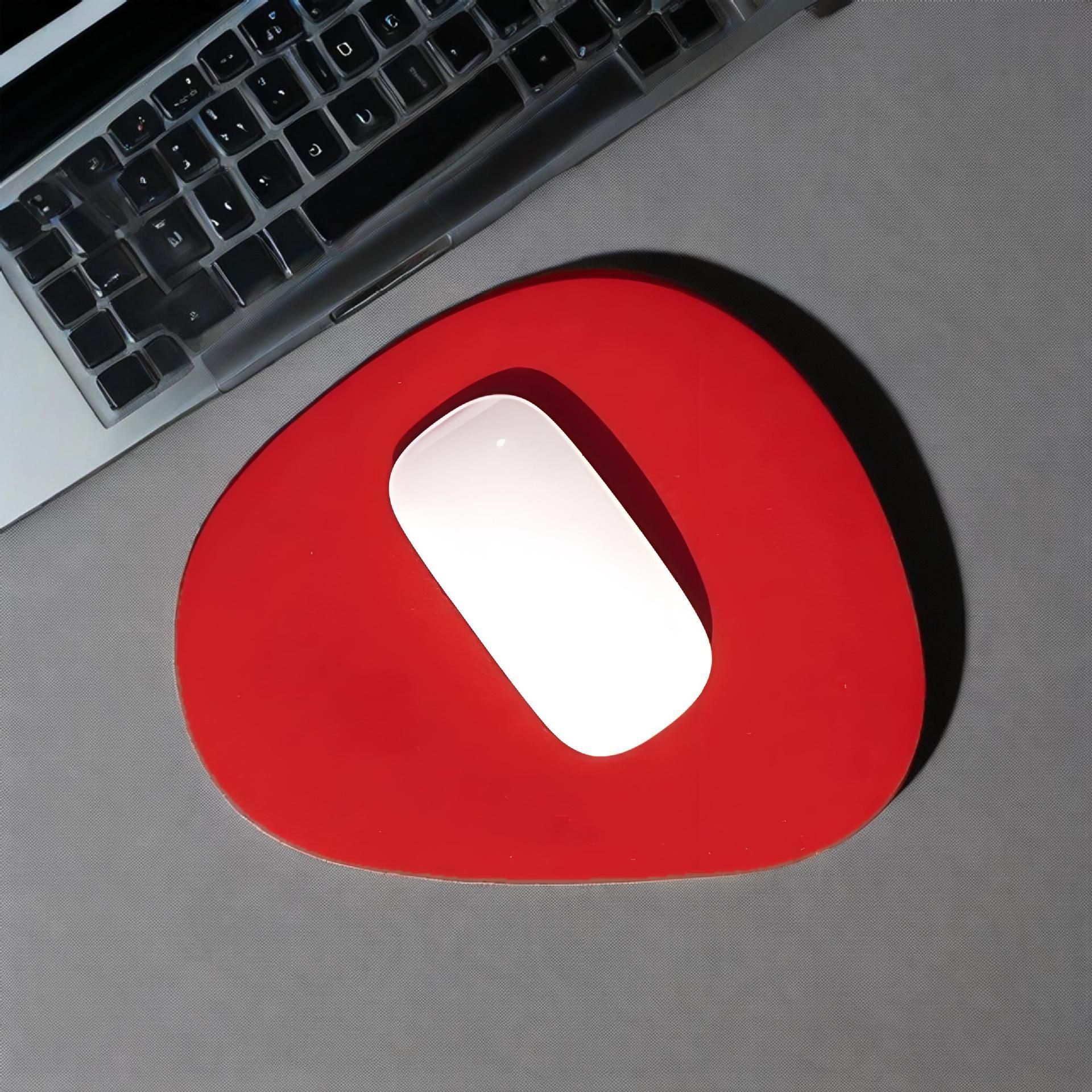 In stock, solid color double-sided leather keyboard and mouse pads, portable oval computer mouse pads, irregularly shaped anti-slip mouse pads.
