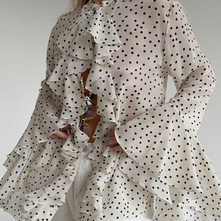 �ﶬ�¿ʽ���I�r�º��~߅���c�r���OӋ�К��|�r��Ů�b���¿羳