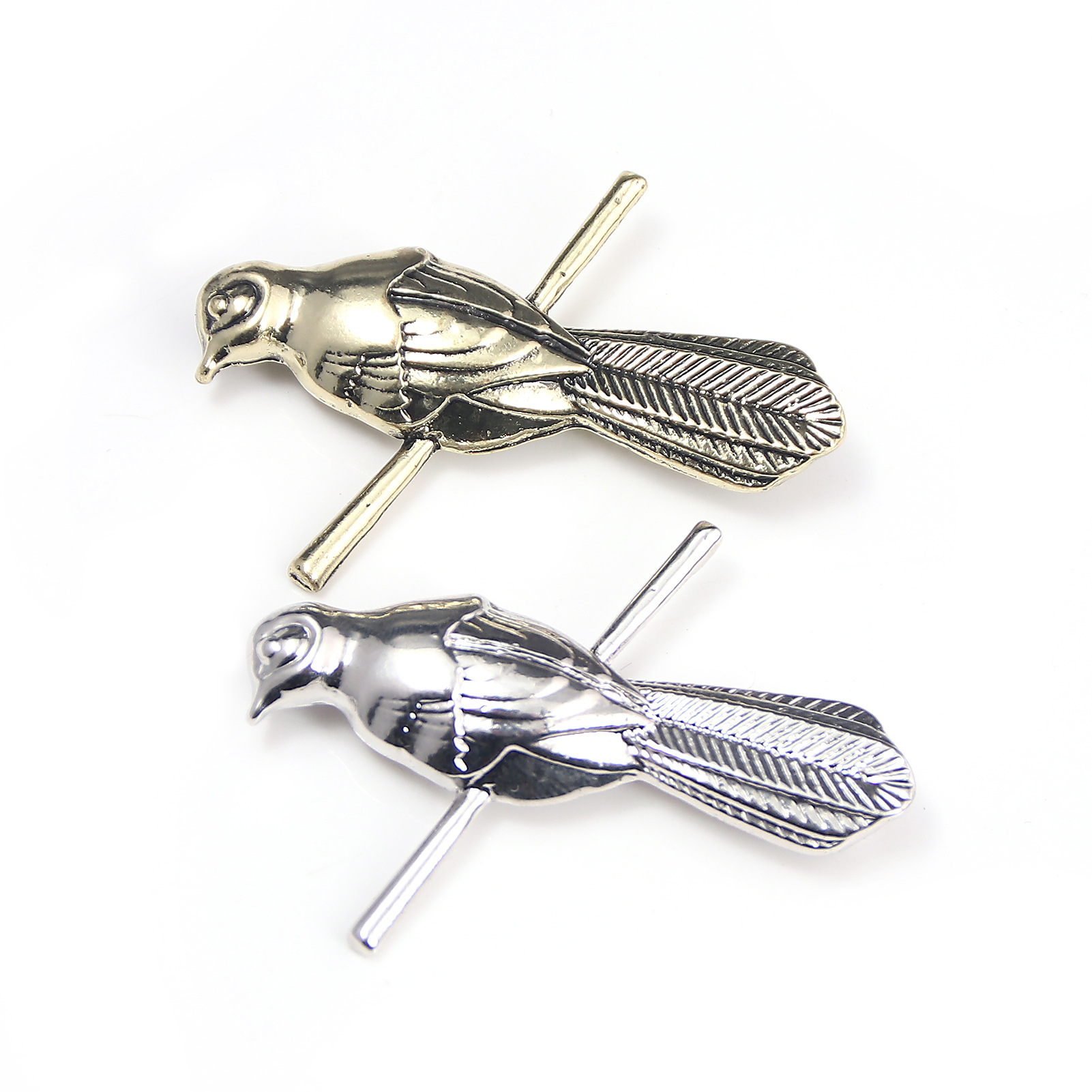 Bird Accessories Ice and Fire Little Finger Berry Seat Imitation Bird Alloy Brooch