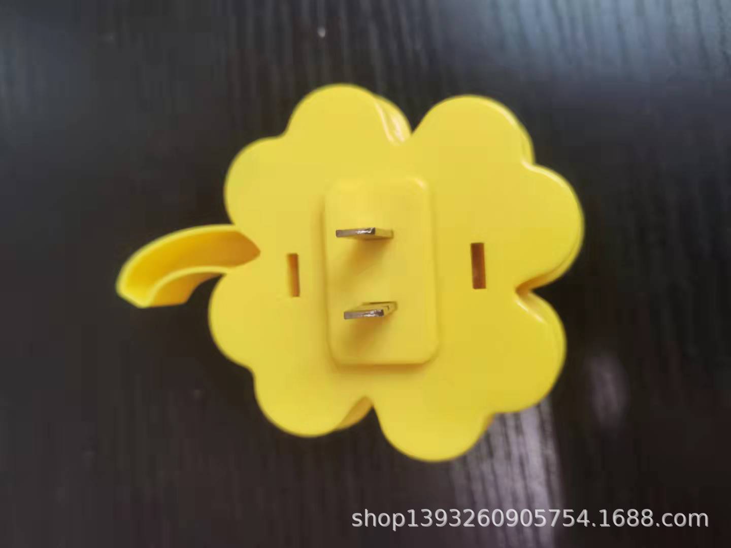 242c0b77173beb201417091bb27737