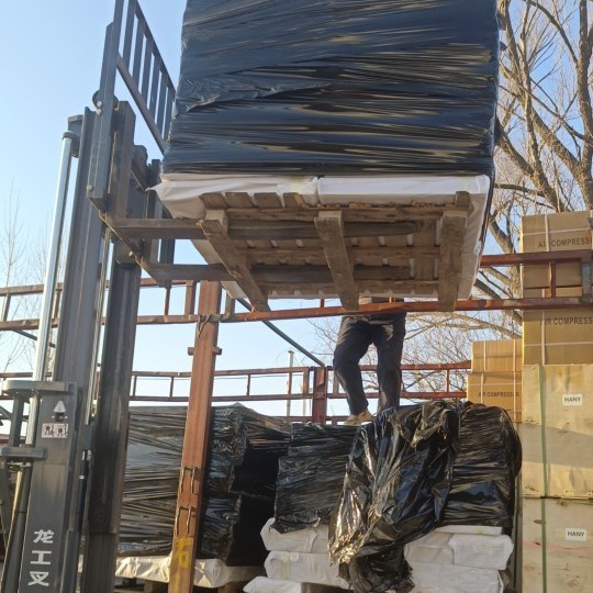 El fabricante suministra 2 toneladas de suspensión de grúa plegable, suspensión de motor, grúa pequeña móvil, suspensión de motor de automóvil de reparación de automóviles