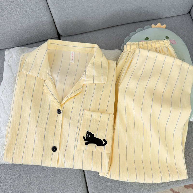 Striped kitten cartoon cloud pattern pure cotton gauze pajamas, women's style, 2026 new collection, long-sleeved cardigan for spring, autumn, and summer, suitable for loungewear Striped kitten cartoon cloud pattern pure cotton gauze pajamas, women's style, 2026 new collection, long-sleeved cardigan for spring, autumn, and summer, suitable for loungewear