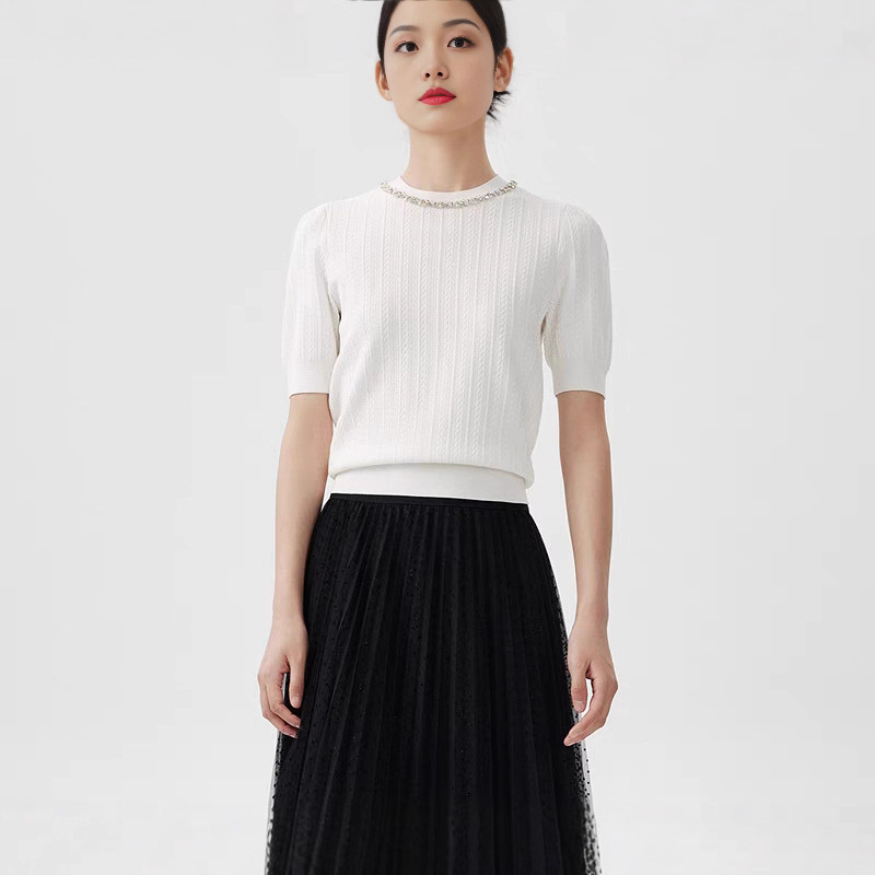 Langz Home 2025 French-Style Short-Sleeve Knit Top with Thin Diamond-Studded Design, Round Neck, Fashionable New Model