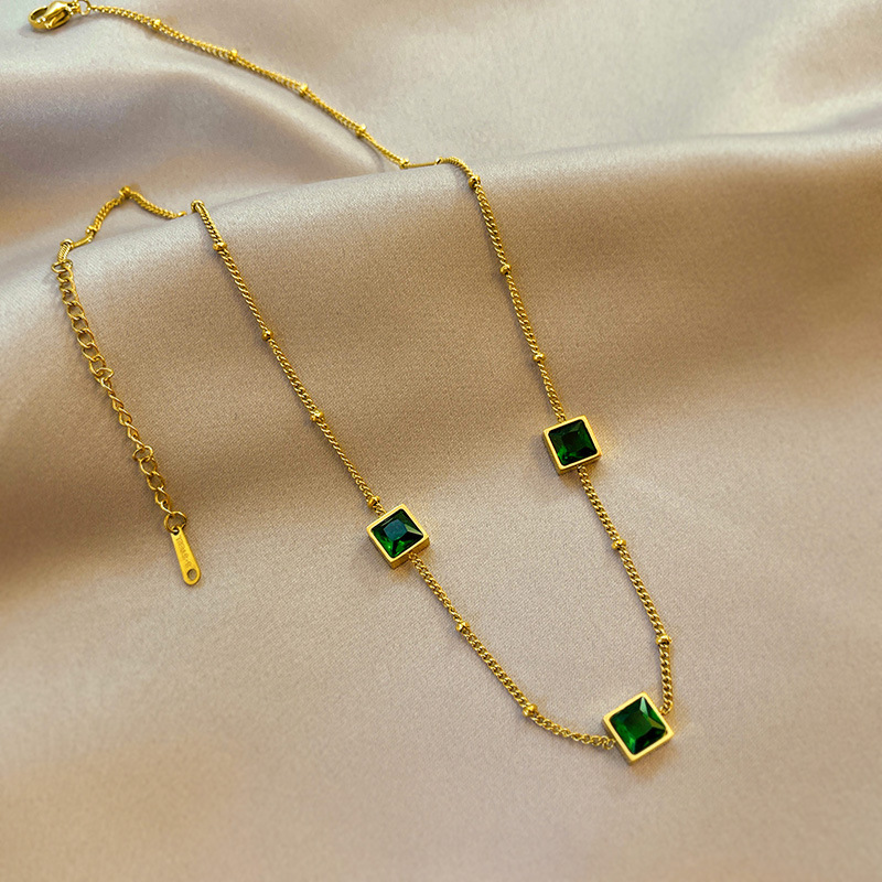 High-end emerald zircon necklace female...