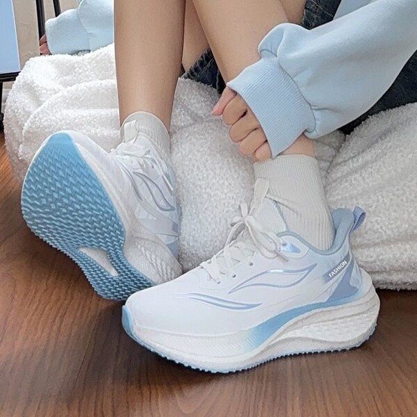 Trend universal lightweight autumn casual footwear