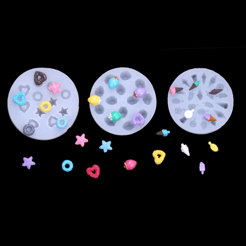 Una variedad de crema postre helado galletas molde silicona aromaterapia vela fresa donut accesorios creativos