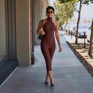 �羳�W��2025�¿�Ů�b�Ըм�ɫ�o��첱¶���Ը������B�wѝ