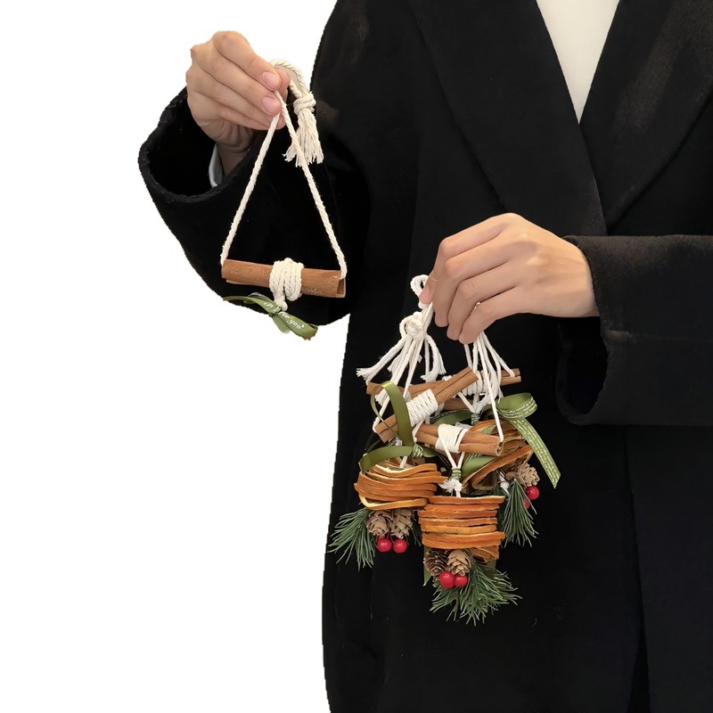 クリスマス車吊りガール感覚 diy オレンジ風味車の香水アロマセラピー車の雰囲気装飾ペンダント|undefined