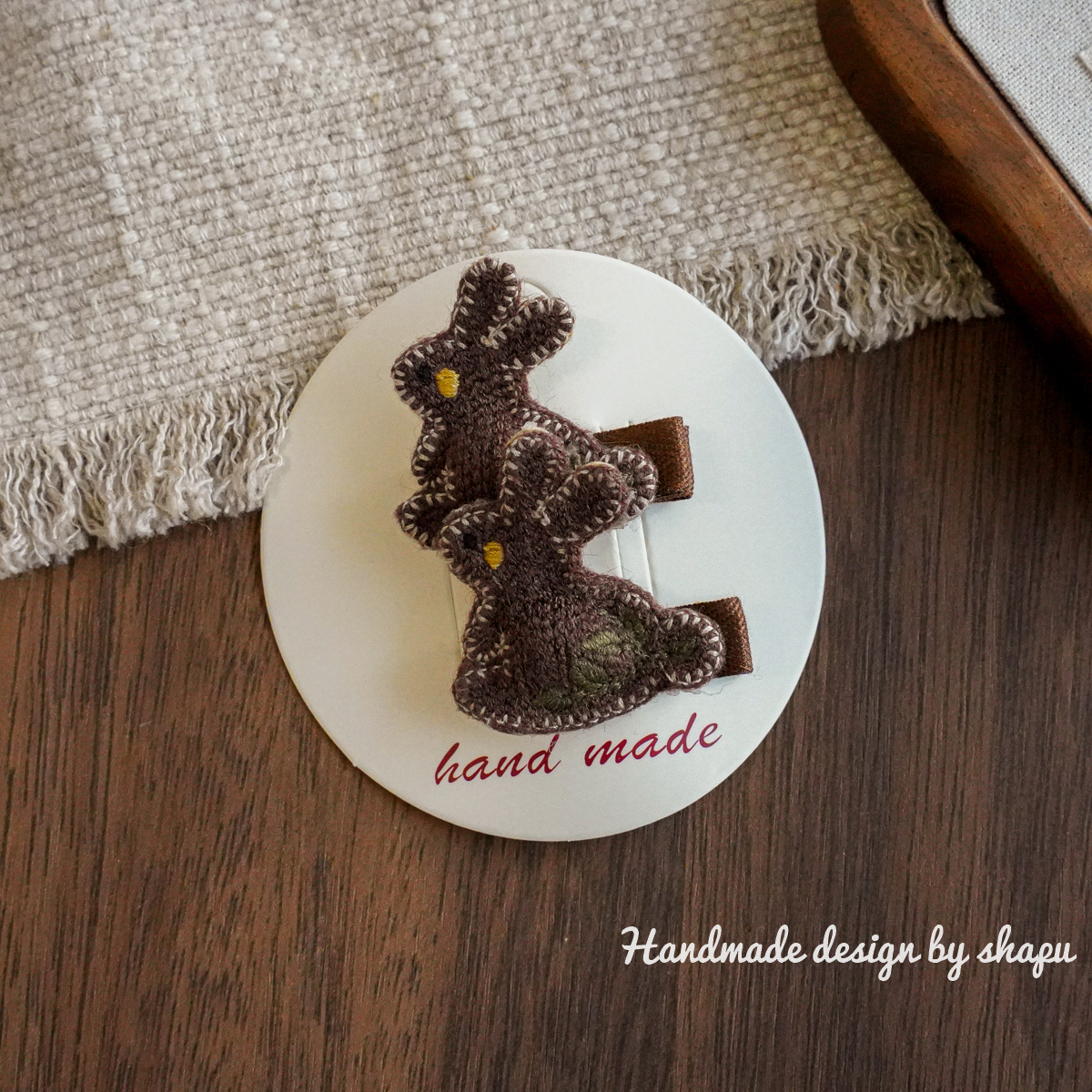 brown embroidered rabbit pair clip