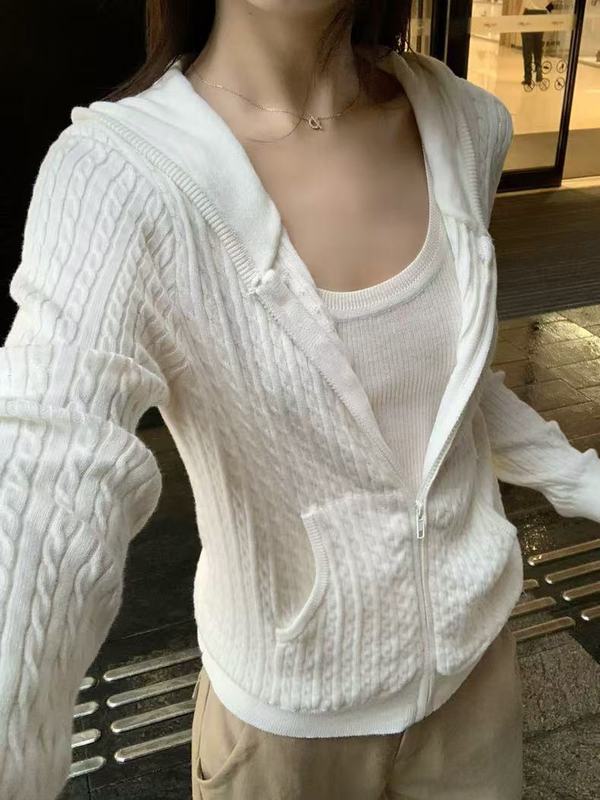 5werk  经典老钱风高级感连帽绞花针织开衫女秋新款休闲百搭外套|undefined