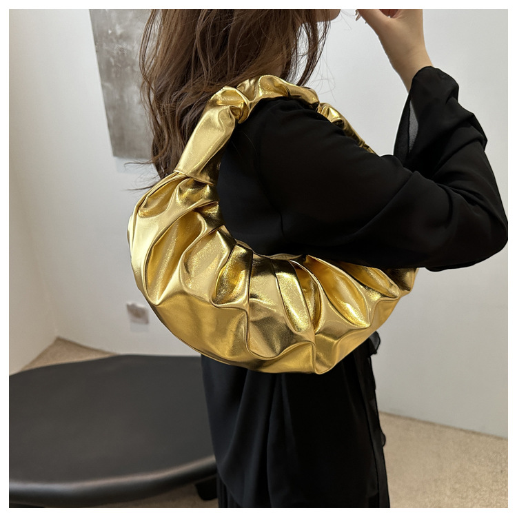 2024 neue plissierte runde Handtasche, vielseitige, modische Unterarm-Nischen-Design-High-End-Damentasche_voghion.com