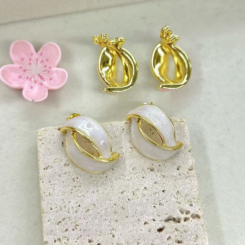 欧美复古滴油双色弧形耳环饰品 铜镀18k保色个性甜美交叉耳钉批发|undefined