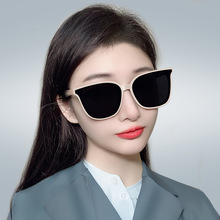王嘉尔墨镜凹造型男女猫眼太阳镜防紫外线网红高级感眼镜茶色偏光