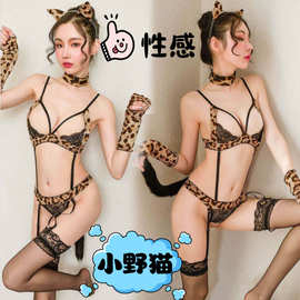 桃奈尔猫女郎三点蕾丝透明露乳漏背新品情趣内衣诱惑性感豹纹制服