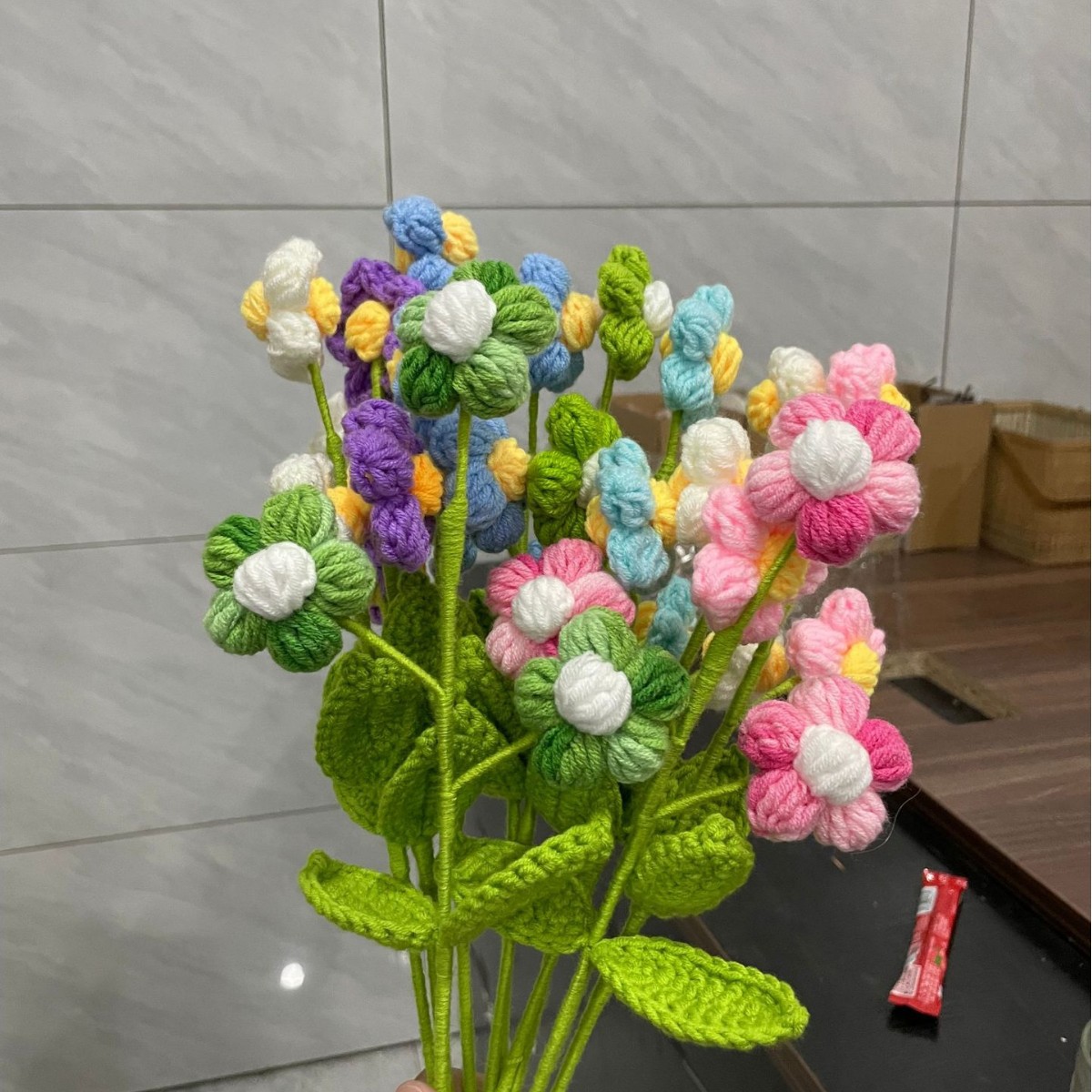 Lily tejido a mano acabado rosa Lily Tulip flor artificial lana ramo regalo