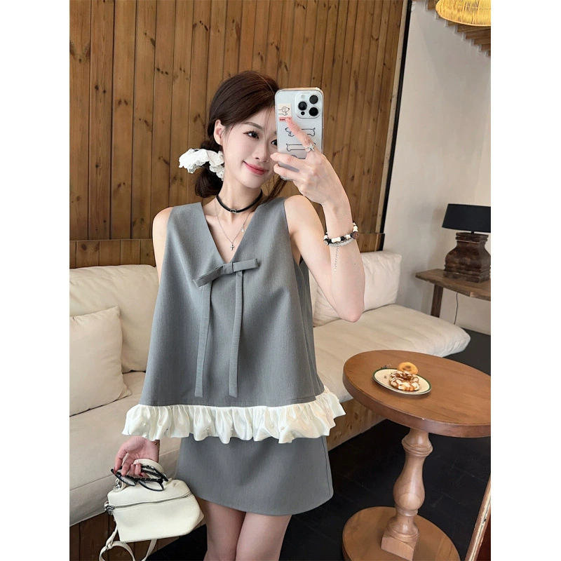 Женский костюм-жилет с V-образным вырезом и контрастной юбкой, французский стиль, лето 2025, изысканный женский костюм