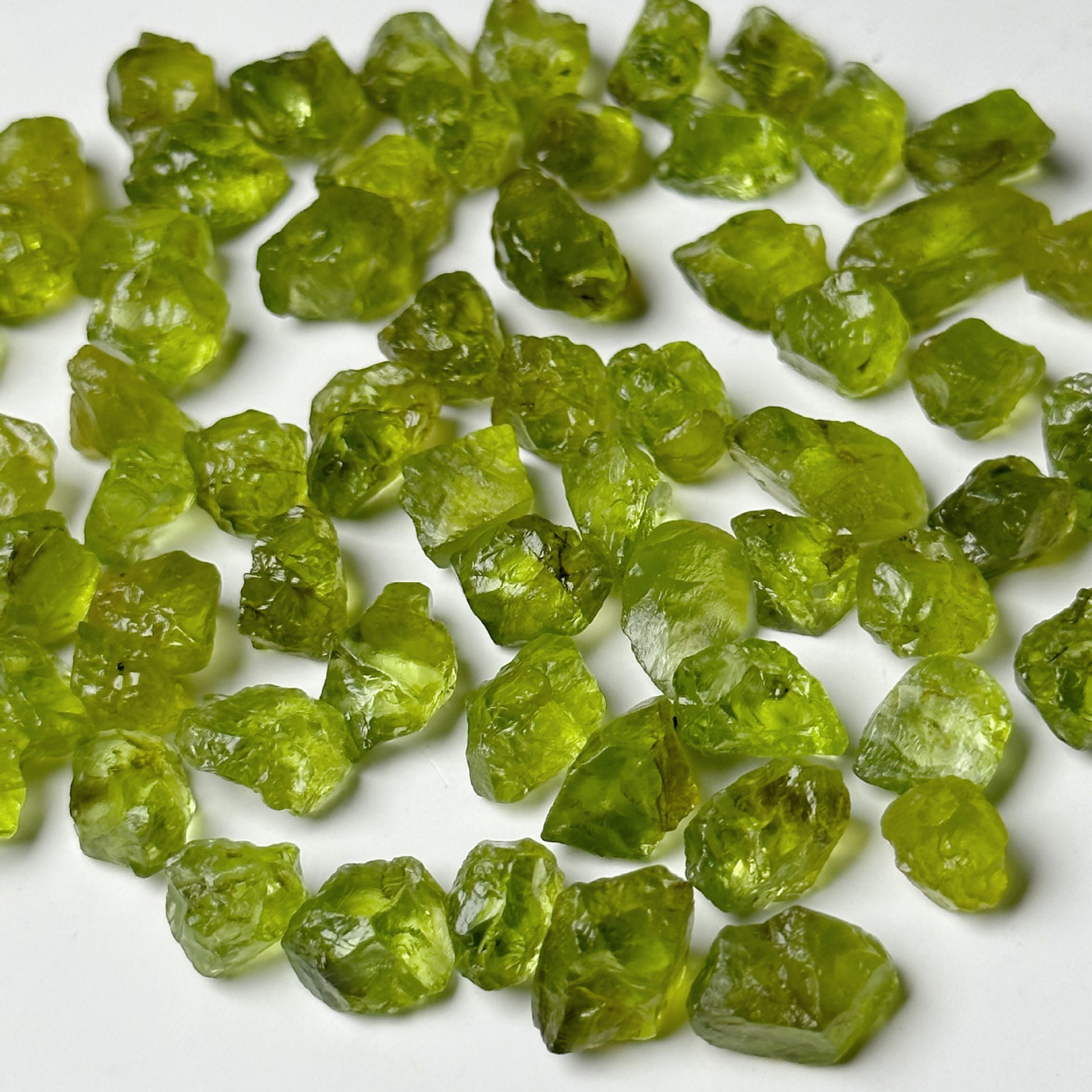 Natural Olivine Raw Stone Bare Stone Green Gem Natural Unpolished No Optimization