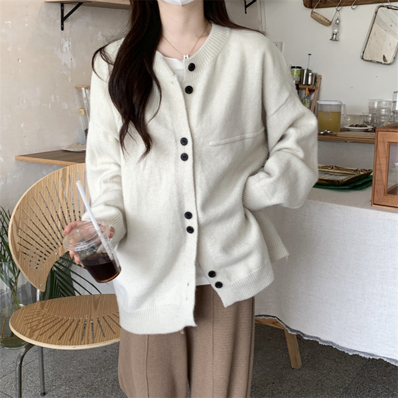 2025 otoño y invierno nuevo suéter casual suéter de viento abrigo de mujer de tamaño grande cuello redondo blando camiseta de punto glutinosa image 4