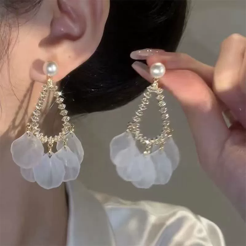 Длинные серьги, серебряная игла, легкий роскошный стиль, высококачественный стиль, коллекция 2023 года.