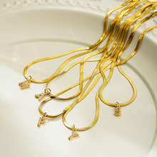 18K��ɫ��ĸ���p���Ƕ�ʯ26����ĸ�朿羳�r�аٴ��i���