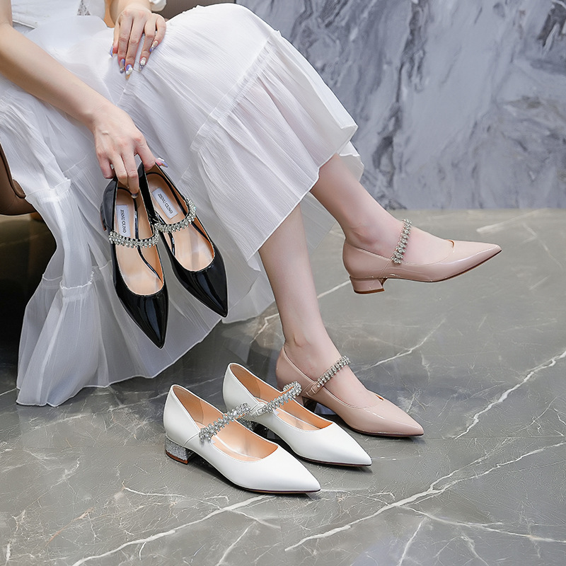 JC Rhinestone Chain High Heels 2024 Commuter Elegant Patent Leather Block Heel Pointed Mary Jane Bridesmaid Shoes
