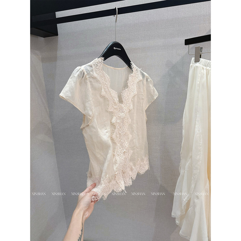 New Xinsan French-Style Gentle Lace V-Neck Short-Sleeve Shirt for Women, Made of Tencel and Linen, Breathable and Chic Blouse New Xinsan French-Style Gentle Lace V-Neck Short-Sleeve Shirt for Women, Made of Tencel and Linen, Breathable and Chic Blouse