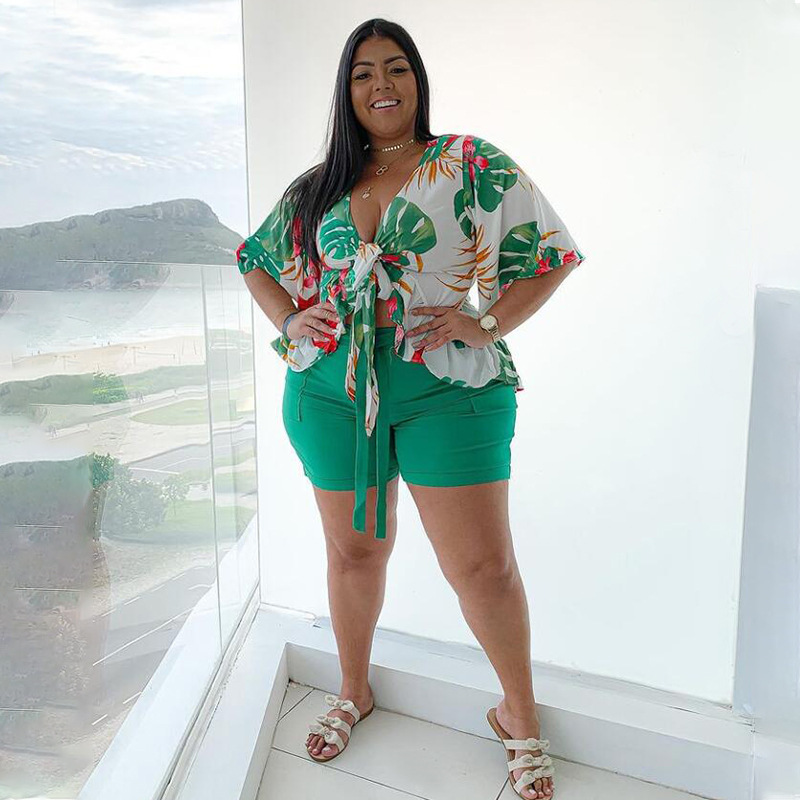 plus size print short sleeve lace-up slim top and shorts set (multicolor) NSLNW122653